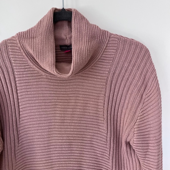Vince Camuto Heavy Knit Sweater Size S - Picture 2 of 6